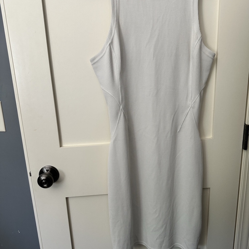 NWT lululemon softstreme slim dress